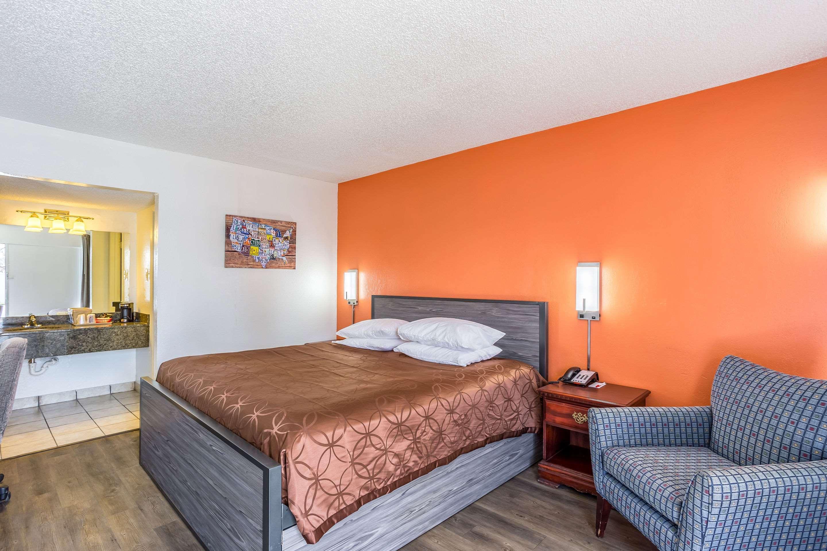 Econo Lodge Durant Exterior photo